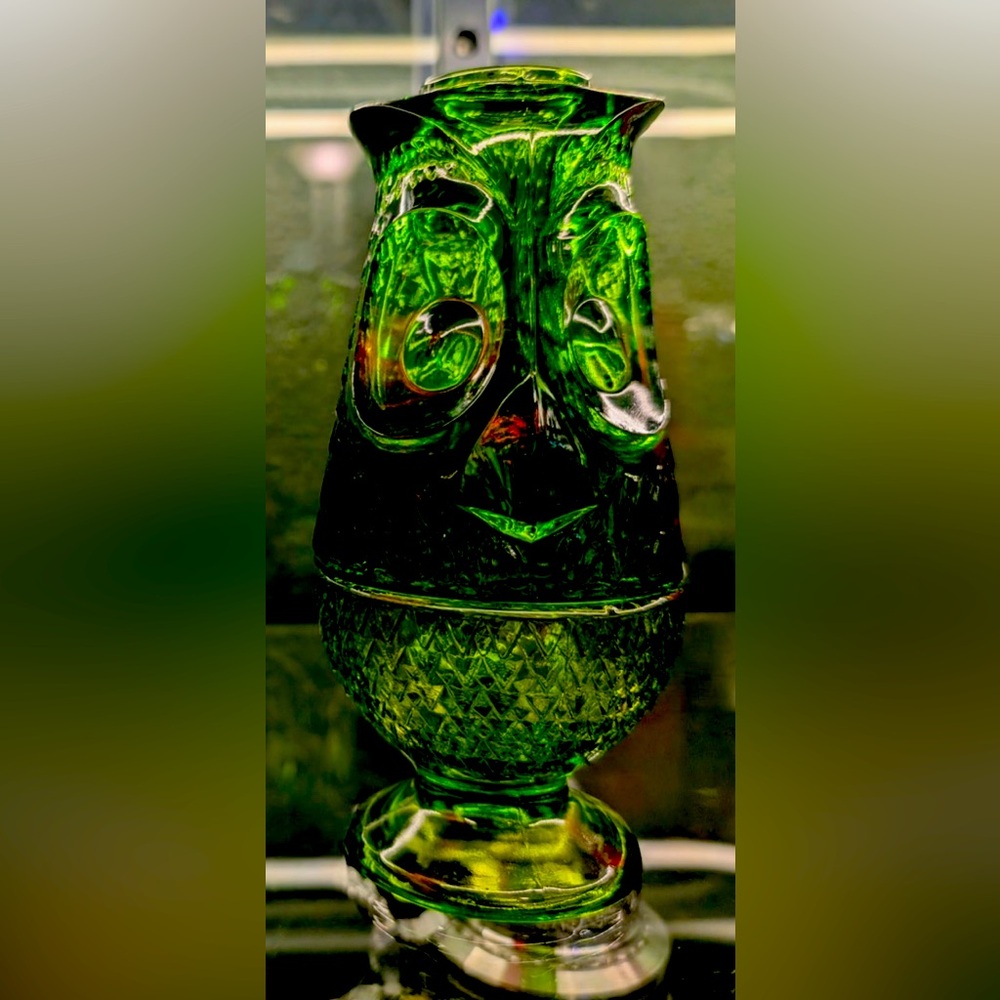 Vintage Viking Green Glass Owl Fairy Lamp